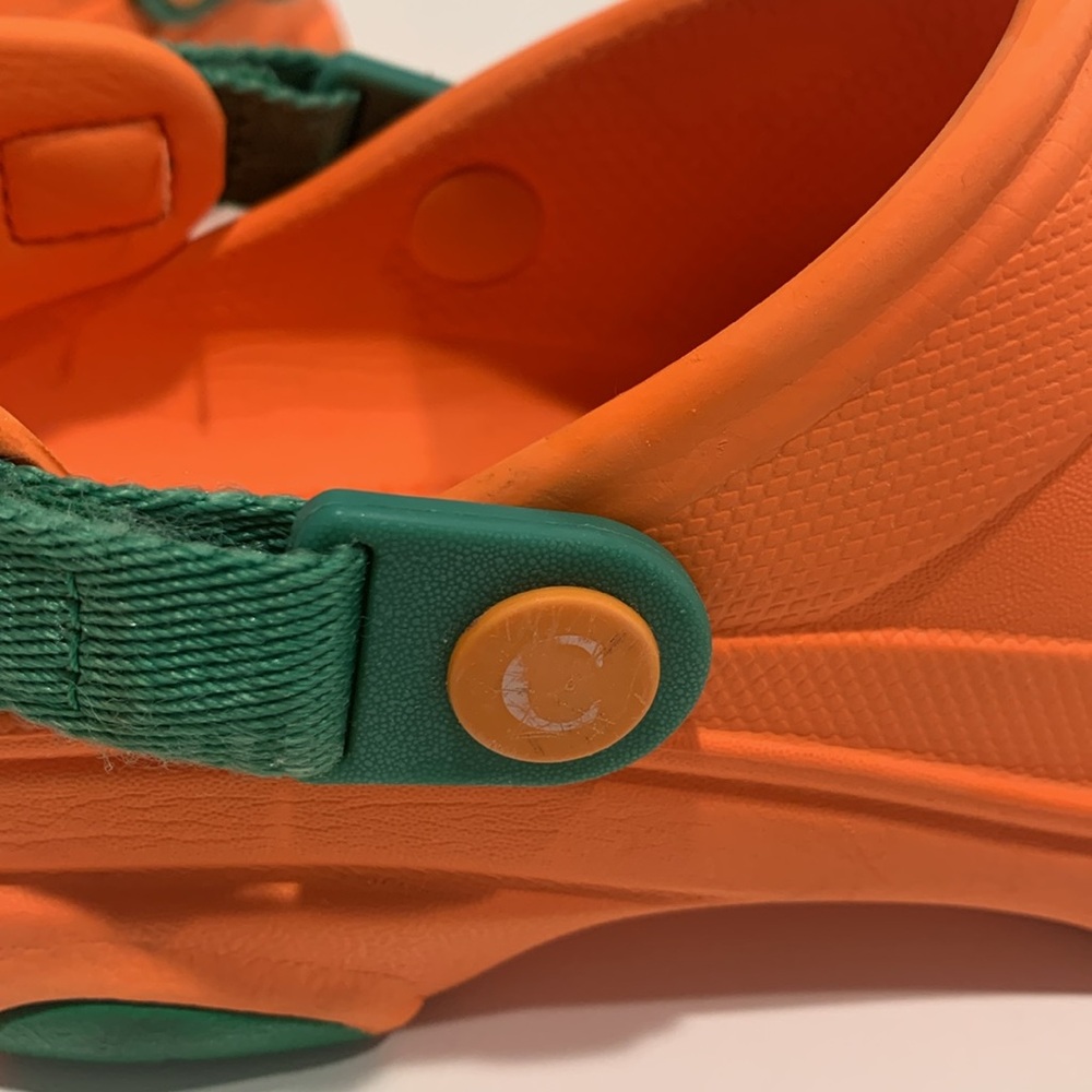 Crocs Carrots Clogs - Picture 8 of 13